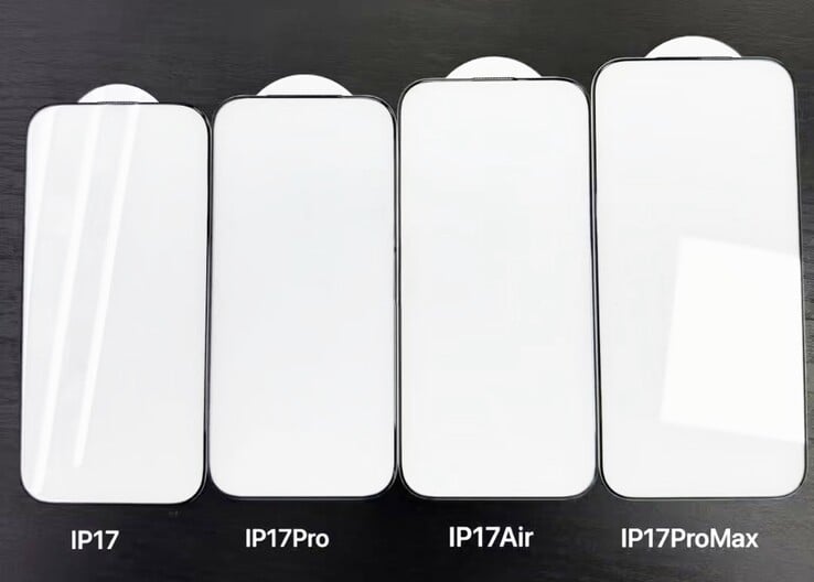 L'iPhone 17 Pro Max de 6,9 pouces est nettement plus grand que l'iPhone 17 Air (Source de l'image : @MajinBuOfficial)