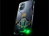 L'Infinix GT 50 Pro 5G présente un design inhabituel avec un éclairage LED vert.