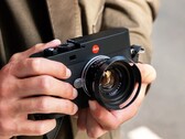 Après le Leica M-EV1 (photo), un appareil moyen format sans miroir serait en préparation.