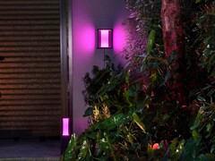 Les lampes d'extérieur Philips Hue Impress seront bientôt commercialisées aux États-Unis. (Source : Philips Hue)