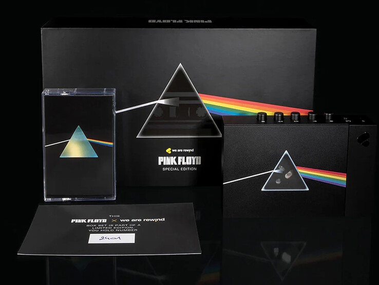 Voici le contenu du coffret collector « We Are Rewind x Pink Floyd ».