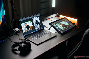 Le ProArt P16 est idéal pour le travail... (source de l'image : Notebookcheck)