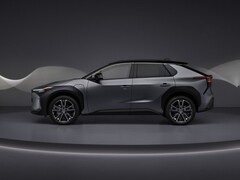 Le SUV bZ4X a une autonomie plus importante que prévu de 516 km (~321 miles). (Image source : Toyota)