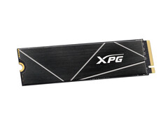 test comparatif d&#039;un SSD NVMe PCIe4 x4 de 2 To ADATA Gammix S70 Blade (Source : Best Buy)