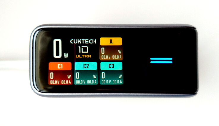 Écran couleur supérieur et bouton tactile.