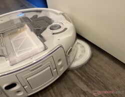 Le DJI Romo P essuie jusqu'au bord de l'appareil