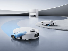 L'aspirateur robot Aqua10 Roller de Dreame (photo) est moins cher que l'Aqua10 Ultra Roller. (Source : Dreame)