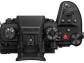 Appareil photo sans miroir Panasonic Lumix GH6 - vue de dessus (Source : Panasonic)