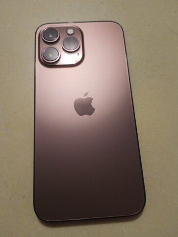 Possible iPhone 13 Pro. (Image source : @MajinBuOfficial)