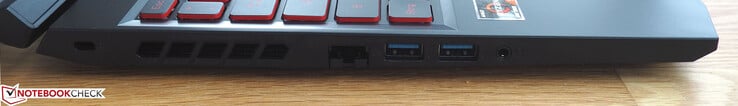 Côté gauche : verrou de sécurité Kensington, Ethernet RJ45, 2 USB-A, jack.