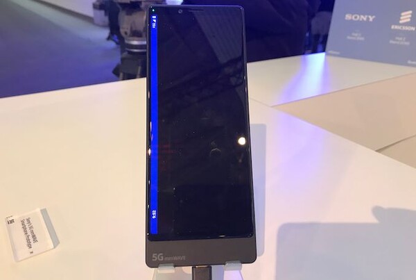 Le prototype 5G mmWave de Sony lors du MWC 2019. (Source de l'image : AnandTech)