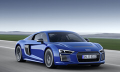 Après que l&#039;Audi R8 e-tron n&#039;ait pas réussi à s&#039;imposer, la supercar allemande devrait avoir un autre successeur électrique en 2025 (Image : Audi)