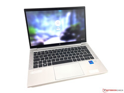 En examen : HP EliteBook 830 G8. Appareil de test fourni par HP Allemagne.