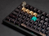 Clavier mécanique sans fil Keychron Black Myth Wukong vue du dessus montrant la touche d'échappement artisanale et les capuchons de touches accentuées