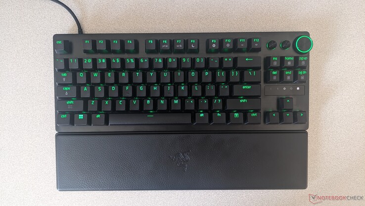 Razer Huntsman V3 Pro TKL 8KHz vue de dessus avec repose-poignet