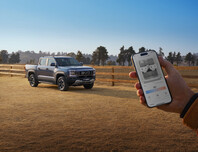 Le nouveau pick-up hybride rechargeable BYD Shark allie une capacité de remorquage de 2,5 tonnes au confort d'un SUV moderne.