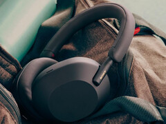 Sony a apporté un nouveau design à la série WH-1000X avec sa cinquième génération. (Source de l'image : Sony)