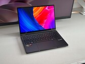 AMD Strix Halo avec 32 Go de RAM à 1 899 $ -  Test de l'Asus ProArt PX13 2026 convertible