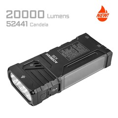 Acebeams X35 avec éclairage latéral et trois puissantes LED à l'avant.