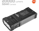 Acebeams X35 avec éclairage latéral et trois puissantes LED à l'avant.