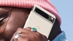 Le Pixel 8 Pro est l'un des trois nouveaux appareils au moins qui devraient être lancés dans un peu plus d'un mois. (Source de l'image : Google)