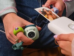 L'Instax Pal doit être associé à une imprimante Instax pour obtenir des tirages physiques (Image Source : Fujifilm)