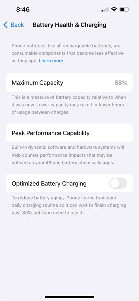 la page "Santé de la batterie" de l'iPhone affiche la capacité restante