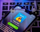 Les utilisateurs disposant d'un compte Spotify gratuit peuvent enfin sélectionner des chansons directement. (Source de l'image : omid armin)