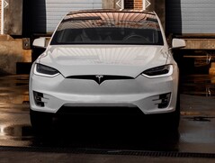 Même avec un faible kilométrage, la Tesla Model X Plaid risque d'échouer à l'inspection complète obligatoire en Allemagne (Image : Jorgen Hendriksen)