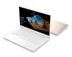 En test : le Dell XPS 13 7390 Core i7-10710U. Modèle de test fourni par Dell.