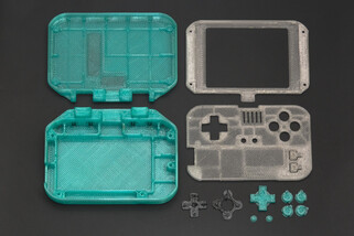 ... ou dans une enceinte imprimée en 3D (Source des images : jackw01 et soaporsalad)