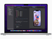 Les nouveaux MacBook Pros Apple comportent une encoche qui abrite une caméra FaceTime 1080p. (Image Source : Apple)