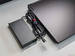 bloc d'alimentation GaN de 180 watts