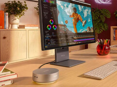 Le Yoga Mini i Gen 11 adopte un design circulaire, contrairement à ses pairs.