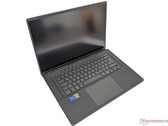 L'ASUS Zephyrus M16 2021 a obtenu de bons résultats dans notre examen. (Image source : NotebookCheck)