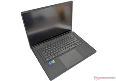 L&#039;ASUS Zephyrus M16 2021 a obtenu de bons résultats dans notre examen. (Image source : NotebookCheck)