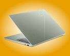 Acer propose le Swift Air 14 uniquement en vert sauge, pour le moment.