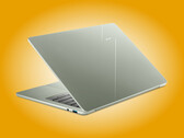 Acer propose le Swift Air 14 uniquement en vert sauge, pour le moment.