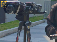 Le Mavic 4 Pro semble beaucoup plus grand que son prédécesseur sur les photos de test qui ont été divulguées. (Source de l'image : via @Quadro_News)