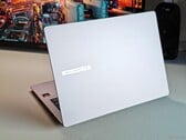 Asus ExpertBook PM3 (source de l'image : Notebookcheck)