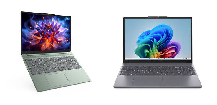 L’IdeaPad Slm 3 15IWC11 dans ses finitions Vert mousse et Gris lunaire.