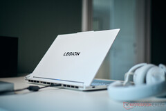 Le processeur Arrow Lake-HX et le GPU 115 W constituent une combinaison idéale pour maximiser les performances de jeu (Image source : Notebookcheck)