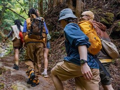 Les smartwatches Garmin Instinct 3 et Instinct E (photo) reçoivent la version bêta 9.23. (Source : Garmin)