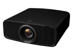 Les JVC DLA-NZ700/RS2200 seront lancés en novembre. (Source de l'image : JVC)