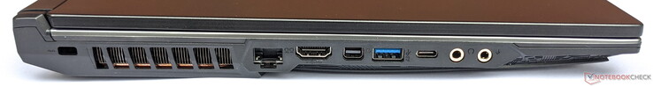 Côté gauche : Serrure Kensington, Gigabit LAN, HDMI, Mini DisplayPort 1.2, 1x USB 3.1 Gen 1 Type-A, 1x USB 3.1 Gen 1 Type-C, 1x casque, 1x microphone