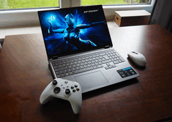 L'Erazer Beast 16 X1 est un très bon ordinateur portable de jeu