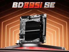 Le BD895i SE MoDT coûte 423,90 $. Photo : une image promotionnelle de la carte. (Source de l'image : Minisforum)