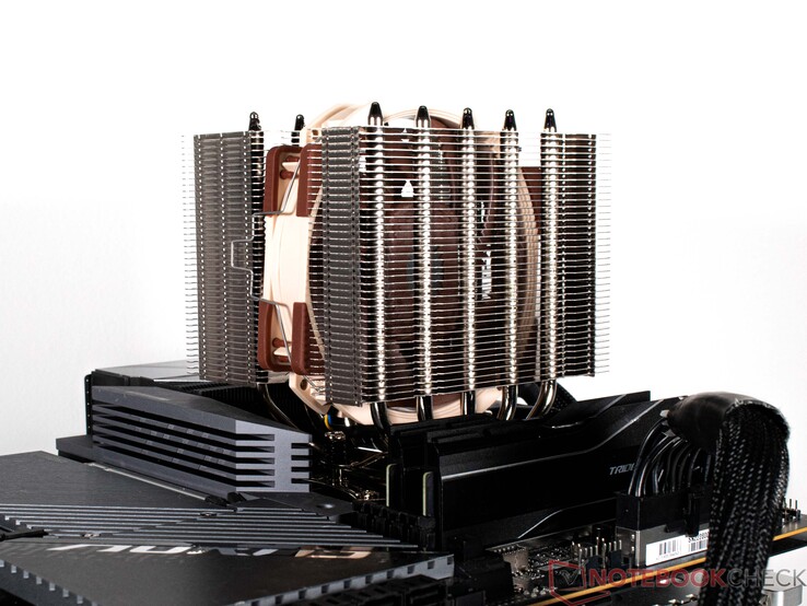 Noctua NH-D12L sur notre plateforme de test Noctua NH-D12L sur notre plateforme de test