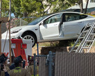 Cet accident de la Model 3 illustre bien l'effondrement de la production de Tesla au deuxième trimestre (image : SDFD)