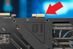 Taille comparable à celle d&#039;un connecteur PCIe X1 (Image Source : PC World)